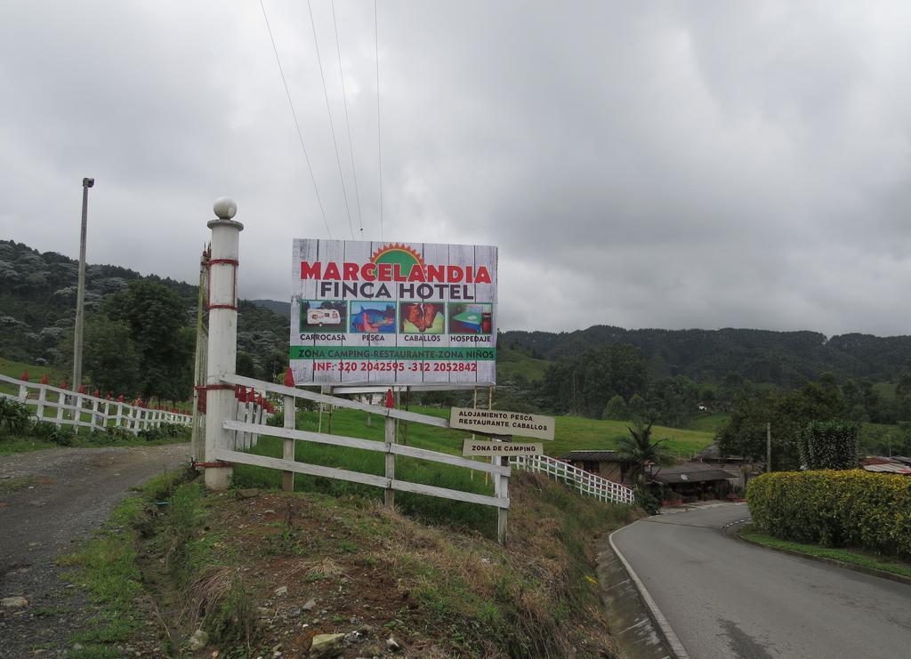 Finca Recreacional Marcelandia Santa Rosa de Cabal Ngoại thất bức ảnh